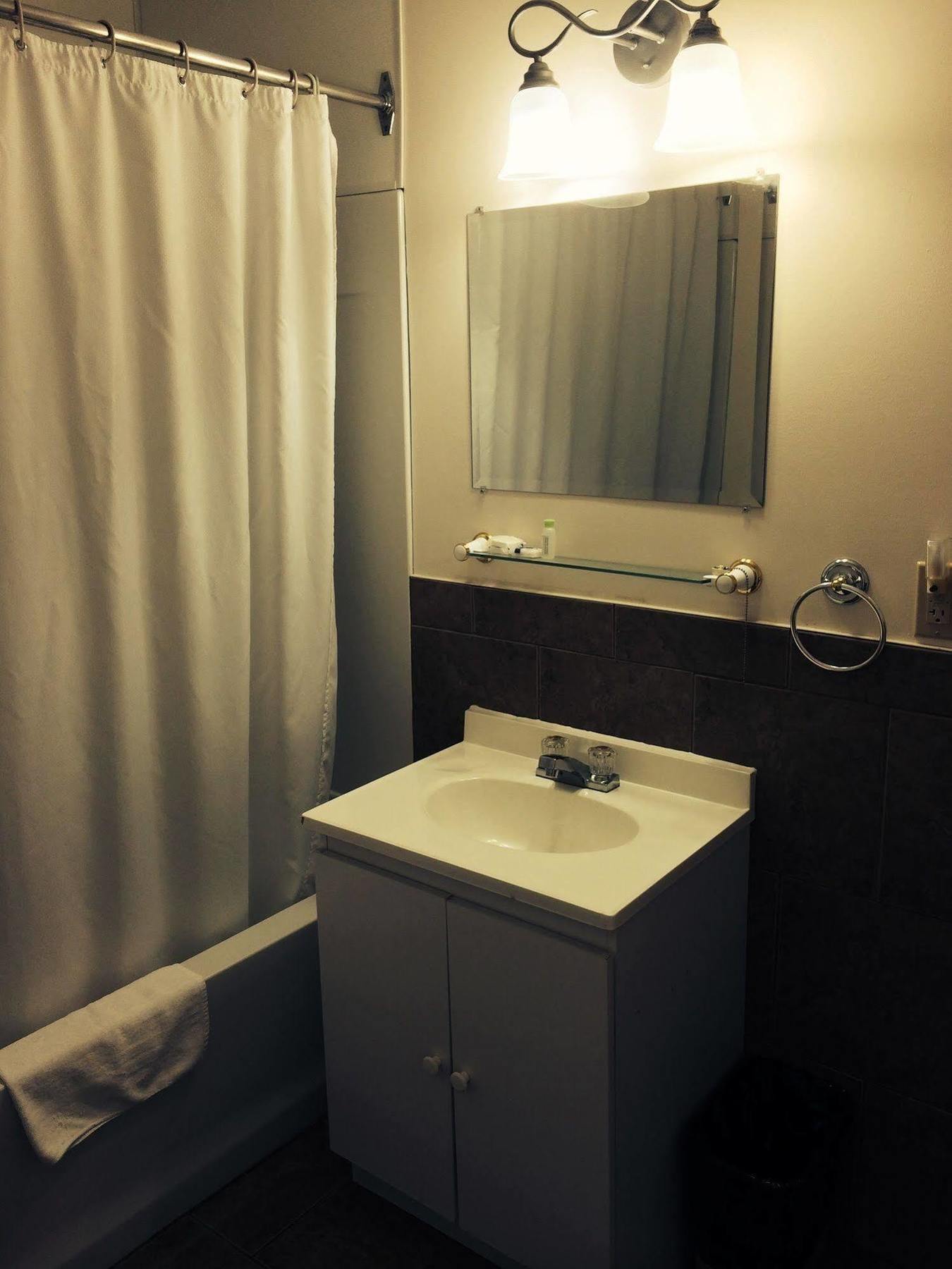 Rymal'S Motel Leamington Buitenkant foto